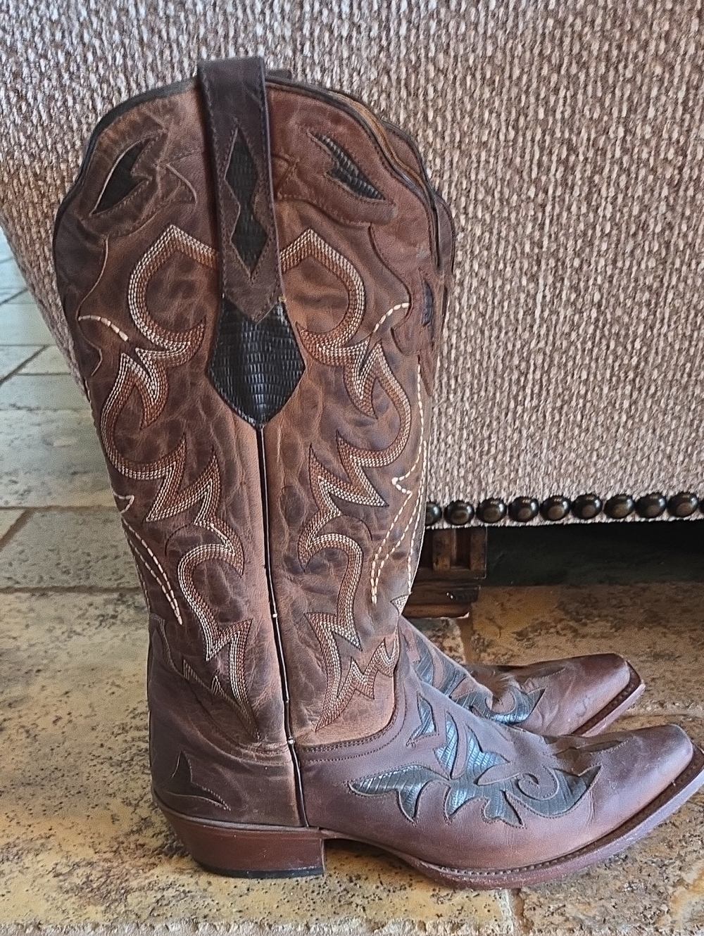 Johnny Ringo Brown Embroidered Western Cowboy Boots